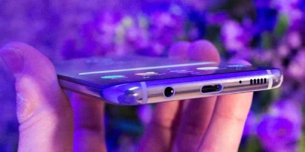Clean iPhone charging port