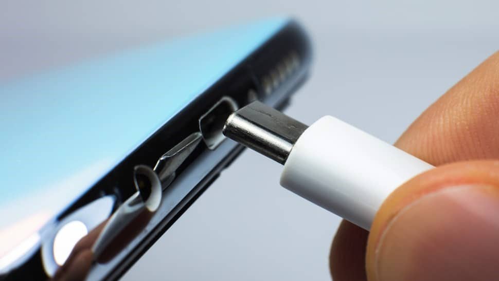 Insert the lightning connector back to the port