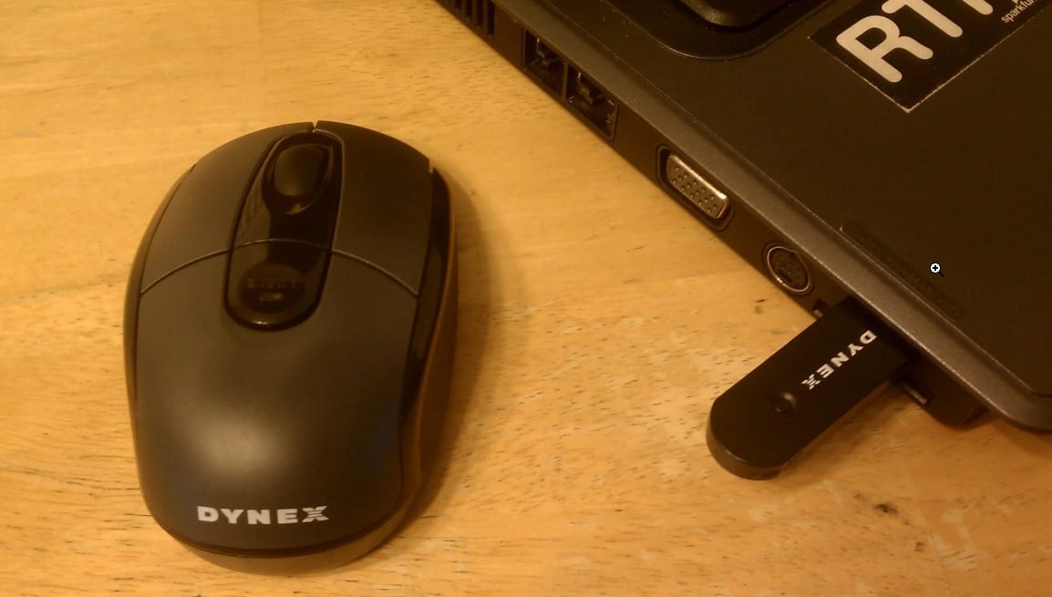 improperly connected dongle wrong mouse setup